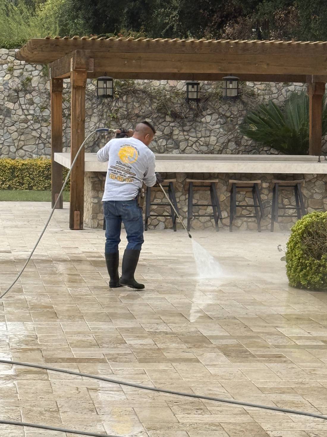 Pressure Washing & Cleaning
