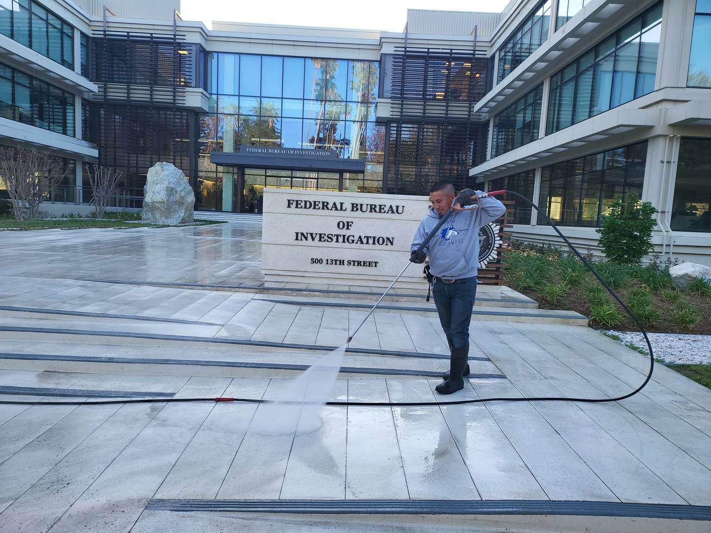 Pressure Washing & Cleaning